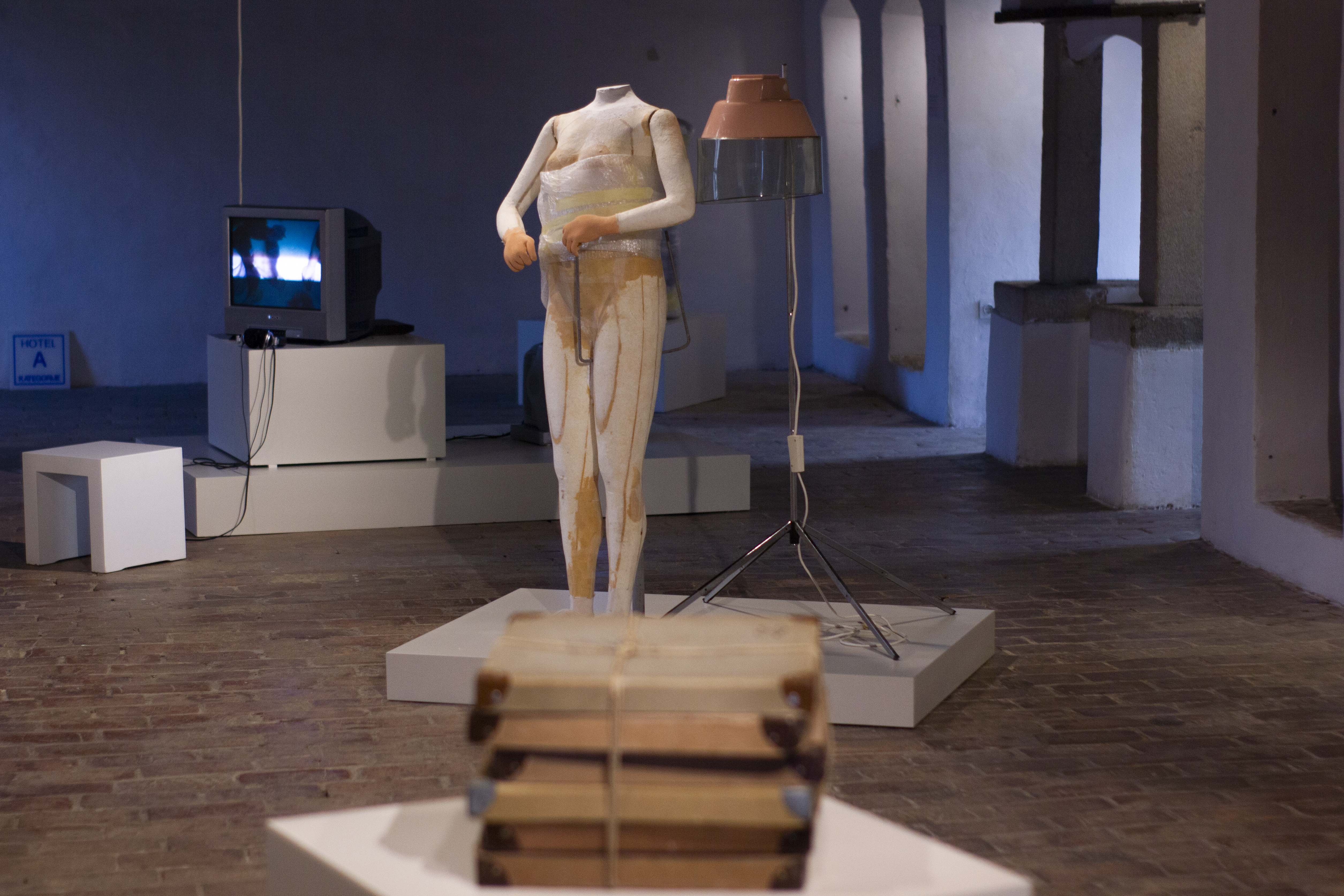 Stručno vodstvo i predavanje u završnici umjetničko-antropološke izložbe 'Ovo nije predmet' u Etnografskom muzeju Istre